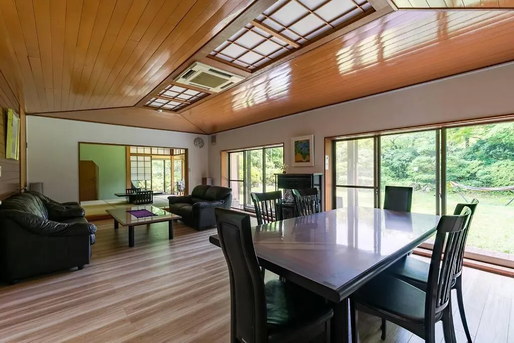 Вилла Ek House Hakone Josuiso 箱根如水荘